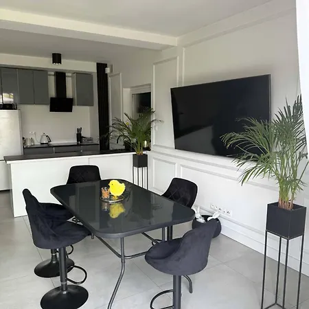 5 Apartment